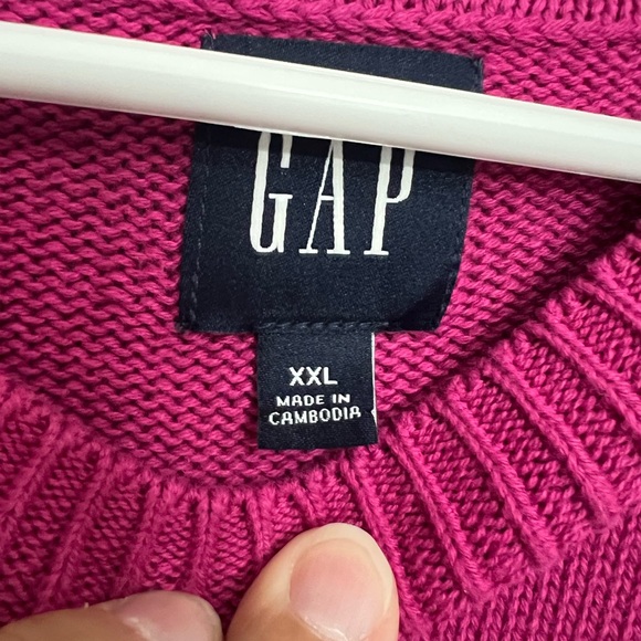 GAP Women's Fuchsia Crew Neck Sweater - Picture 3 of 4